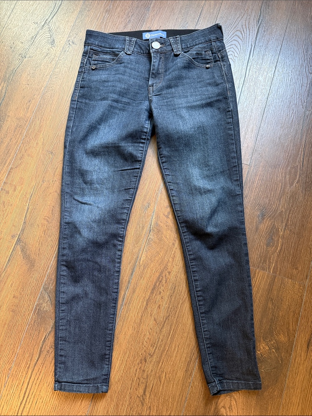 Democracy “Ab” Solution Women's Skinny Jeans in Dark Wash 4p